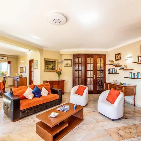 Villa Holiday Home In Carvoeiro With Private Pool Carvoeiro (Lagoa)