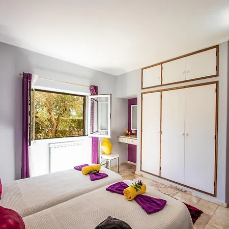 Holiday Home In Carvoeiro With Private Pool